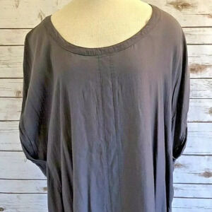 OJAY Women Short Sleeve Pullover Scoop Neck Asymmetrical Hem Gray Shirt Size 10